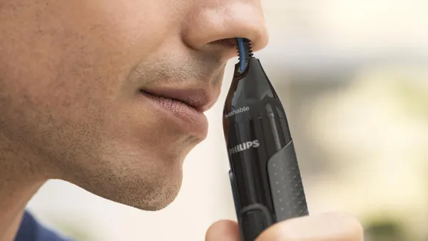 Trimmer PHILIPS NT3650/16 Precision Trim Nas Urechi Sprâncene Negru - imagine 3