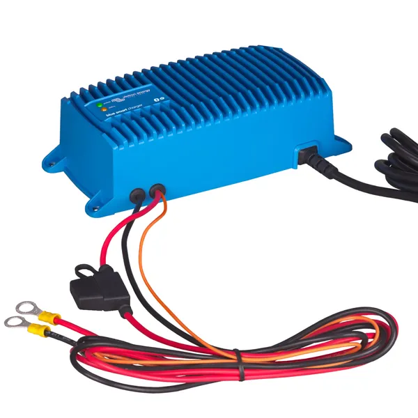 Încărcător VICTRON ENERGY Blue Smart IP67 12/7(1) 230V CEE 7/7