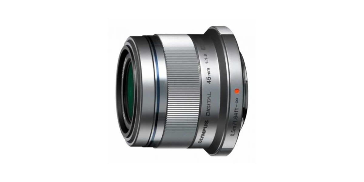 Obiectiv foto OLYMPUS M.Zuiko Digital 45mm f/1.8 Micro Four Thirds Silver
