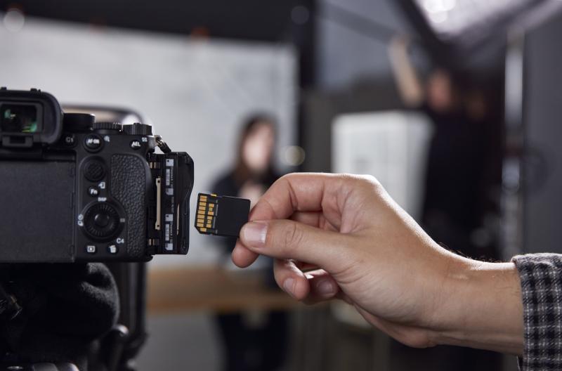 Card de memorie KINGSTON Canvas React Plus 256GB SDXC UHS-II - imagine 7