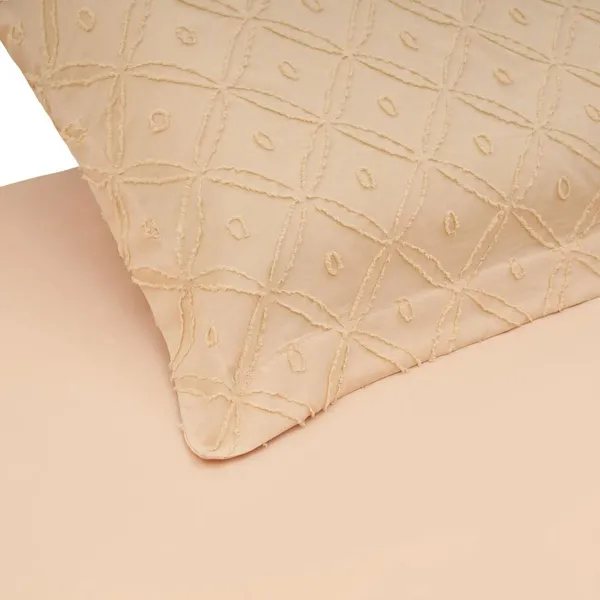 Lenjerie pat HEINNER KS cu broderie tuffată Crem