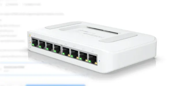 Switch UBIQUITI USW-LITE-8-POE 8xGigabit - imagine 3