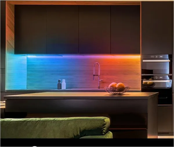 Set 2 Benzi LED TP-LINK Tapo L930-10 Wi-Fi Smart Multicolor cu Zone de Culoare - imagine 11