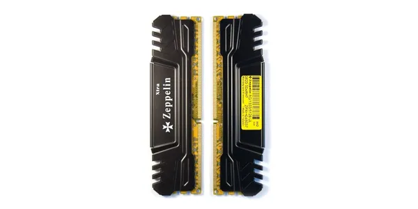 Memorie ZEPPELIN DDR3 16GB 1333MHz Kit 2x8GB ZE-DDR3-16G1333-RD-KIT