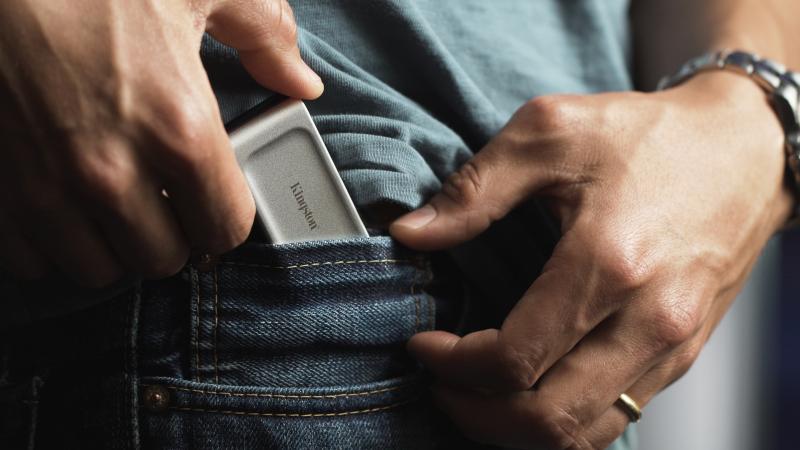 SSD extern KINGSTON XS2000 2TB Negru USB 3.2 - imagine 10